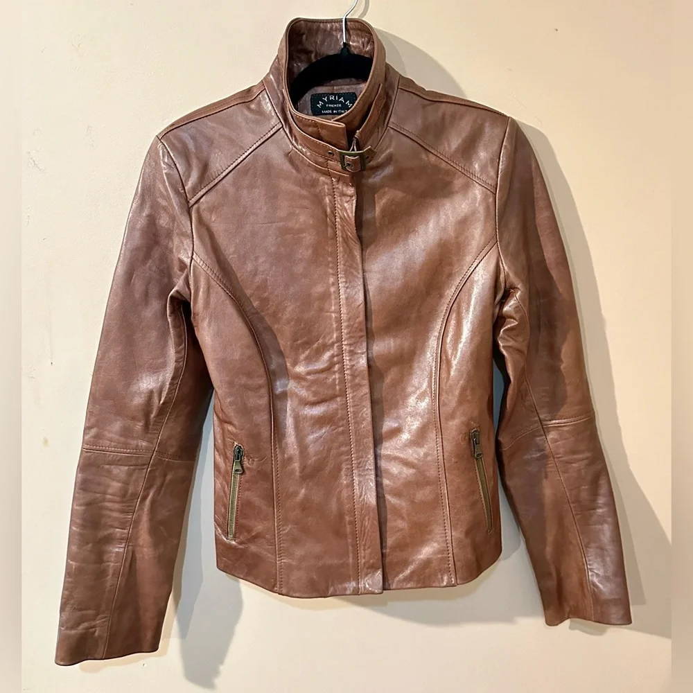 Women’s leather jacket from small leather maker in Florence - Picture 4 of 9